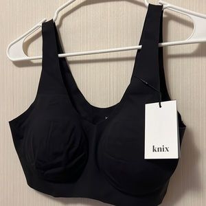 knix LuxeLift Pullover Bra